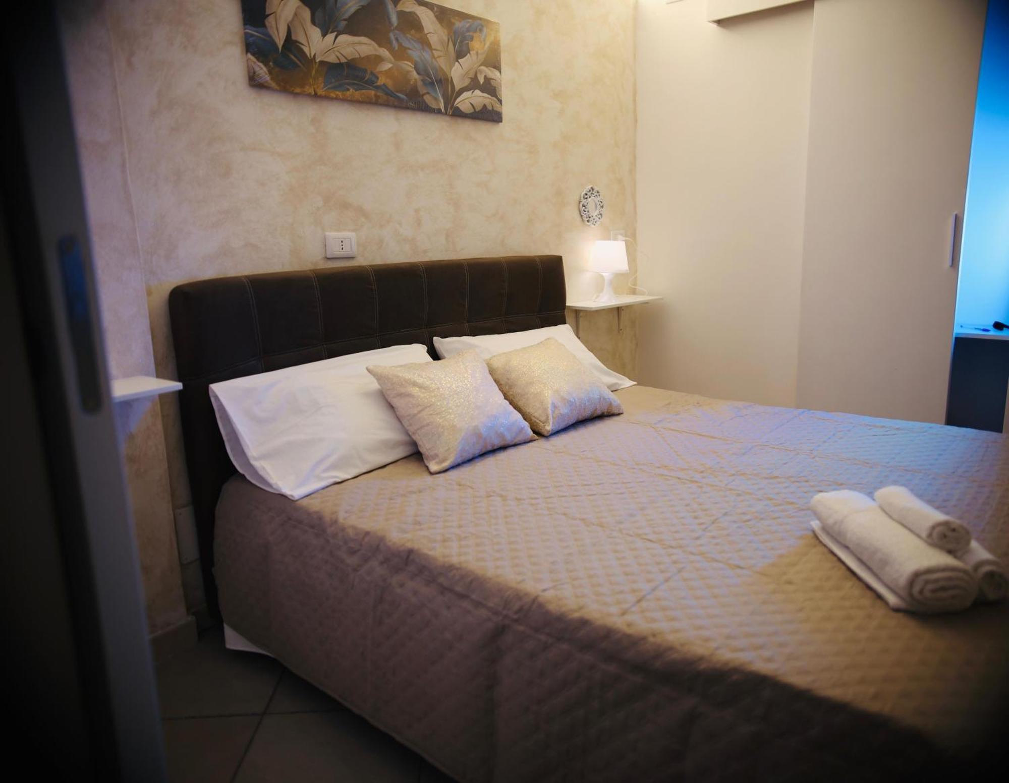 Holiday House Plebiscito Catania Ngoại thất bức ảnh